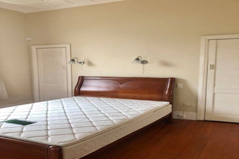 Photo of property in 17 Dudding Avenue, Northcote, Auckland, 0627