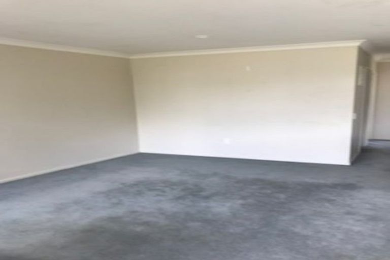 Photo of property in 52 Saralee Drive, Manurewa, Auckland, 2105