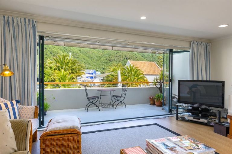 Photo of property in 3/45 Beach Road, Waikawa, Picton, 7220