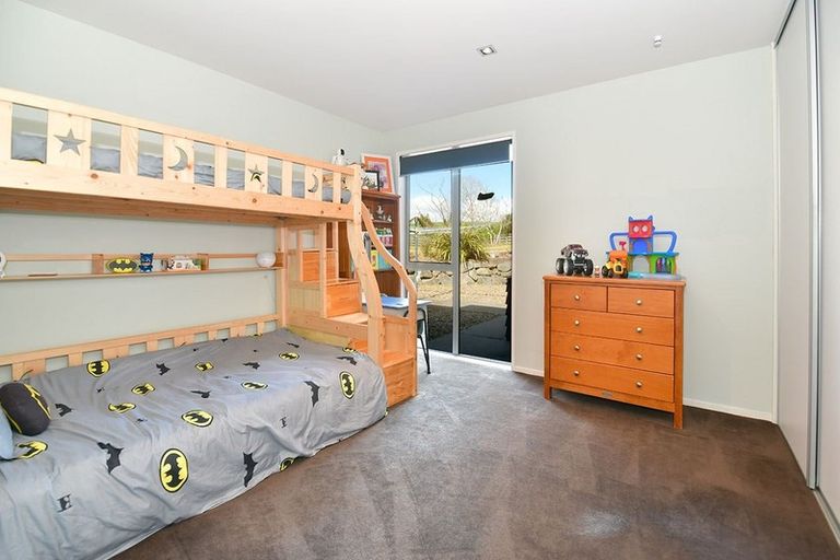 Photo of property in 269 Haruru Road, Kaukapakapa, 0873