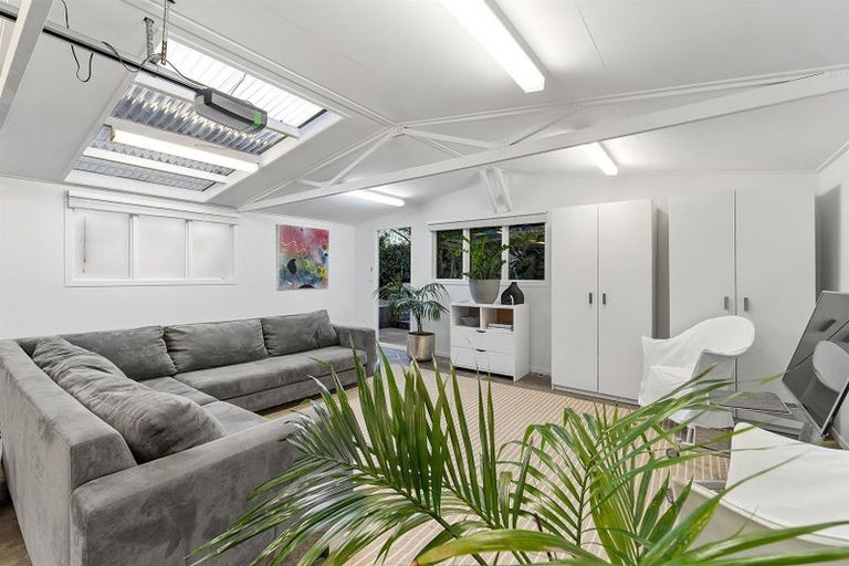 Photo of property in 1/50 Bayswater Avenue, Bayswater, Auckland, 0622