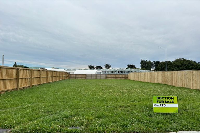 Photo of property in 24 River Stone Drive, Halswell, 8025