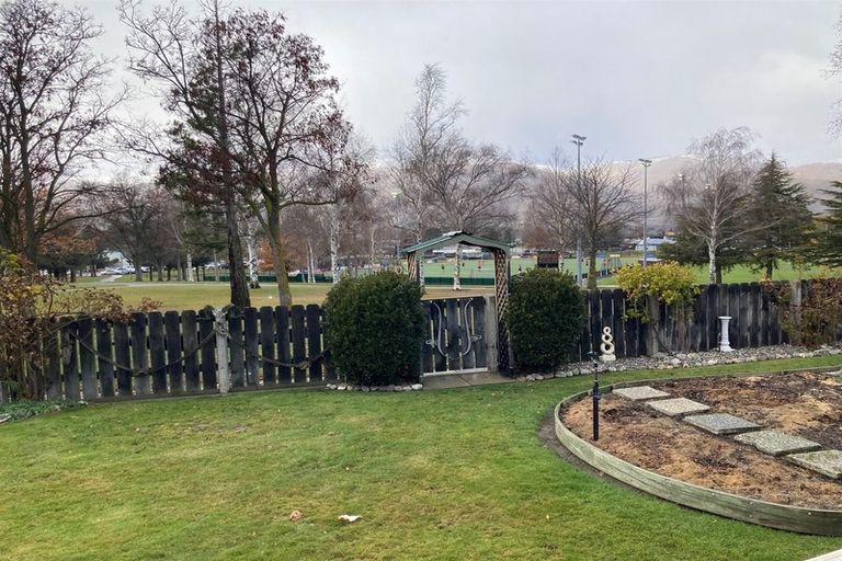 Photo of property in 13 Orchard Place, Cromwell, 9310