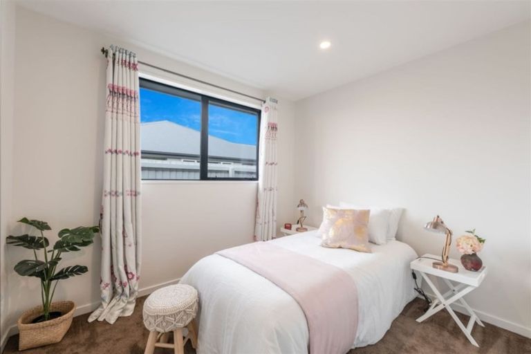 Photo of property in 25 Little Gem Road, Hornby, Christchurch, 8025