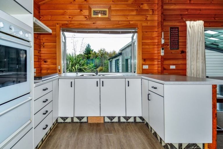 Photo of property in 13 Albert Street, Springfield, 7681