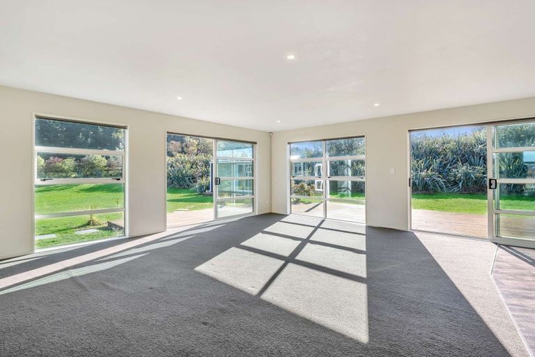 Photo of property in 3 Mowhia Grove, Waitarere, Levin, 5510