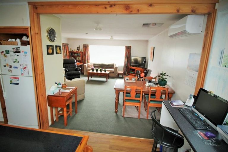 Photo of property in 22 Cairngorm Place, Tokoroa, 3420