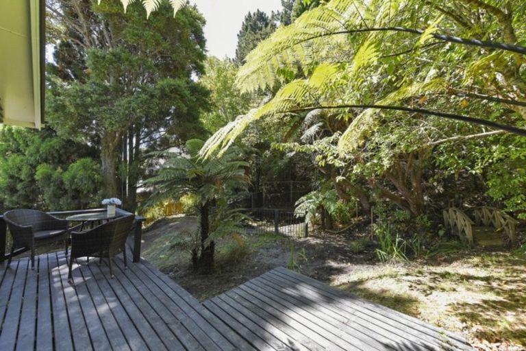 Photo of property in 113 Pinehaven Road, Pinehaven, Upper Hutt, 5019