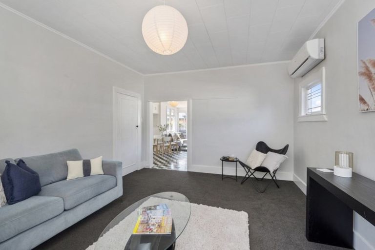 Photo of property in 38 Hinemoa Street, Spreydon, Christchurch, 8024