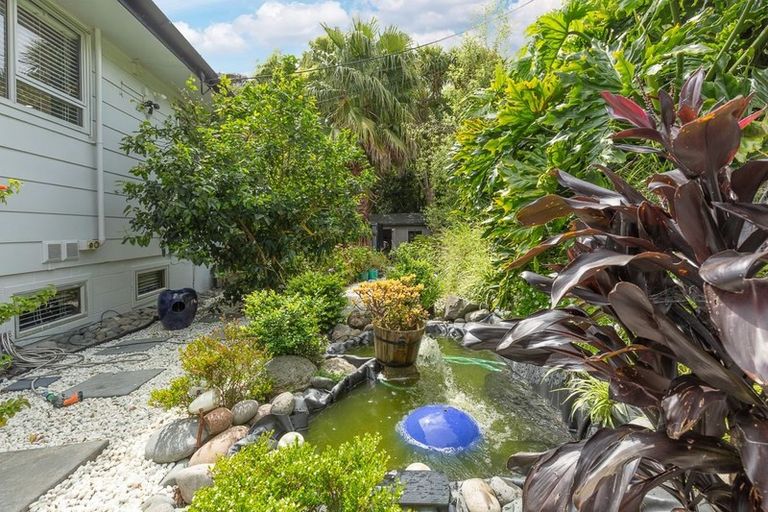 Photo of property in 44 Coroglen Avenue, Birkenhead, Auckland, 0626