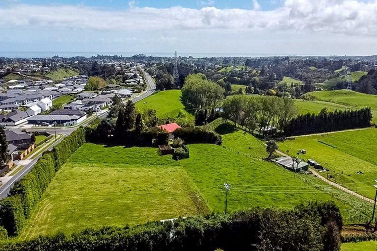 Photo of property in 481 Carrington Road, Hurworth, New Plymouth, 4371