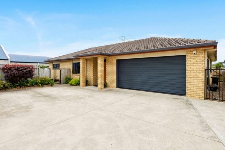 Photo of property in 51 Pirika Place, Papamoa Beach, Papamoa, 3118