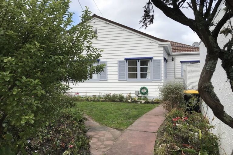 Photo of property in 97 Jubilee Road, Khandallah, Wellington, 6035