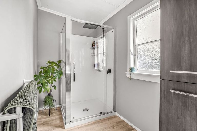 Photo of property in 13 Carlisle Street, Milson, Palmerston North, 4414