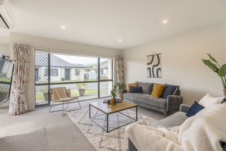 Photo of property in Georgia Estate, 21/3 Georgia Grove, Paraparaumu, 5032