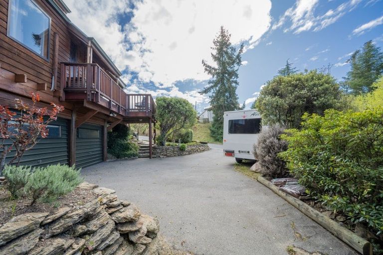 Photo of property in 1 Craig Place, Bridge Hill, Alexandra, 9320