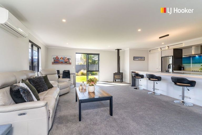 Photo of property in 217a Gladstone Road North, Mosgiel, 9024