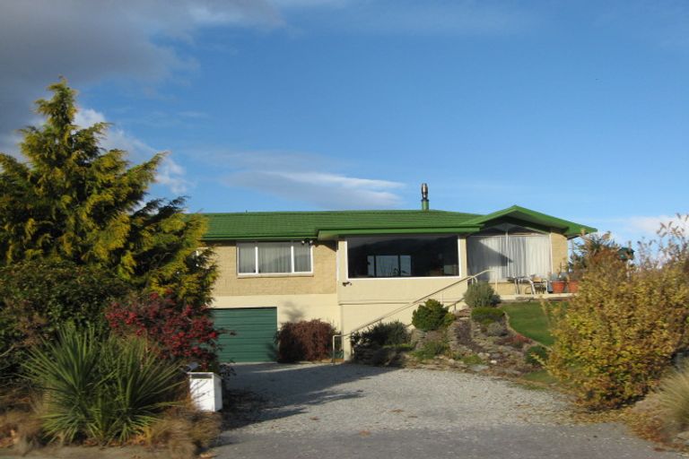 Photo of property in 94 Neplusultra Street, Cromwell, 9310