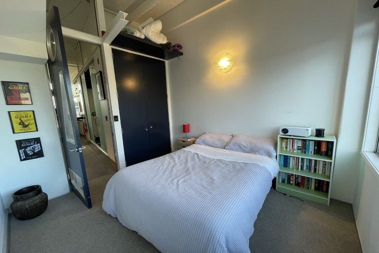 Photo of property in Qba Apartments, 2n/51 Webb Street, Mount Cook, Wellington, 6011