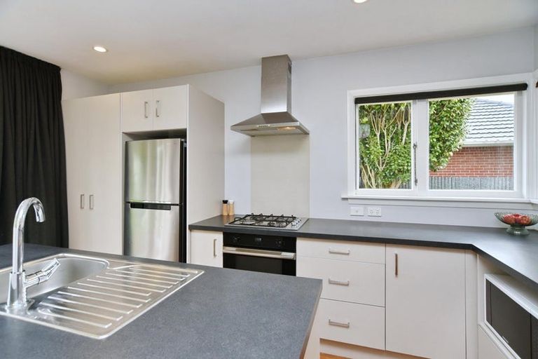 Photo of property in 95 Isleworth Road, Bishopdale, Christchurch, 8053