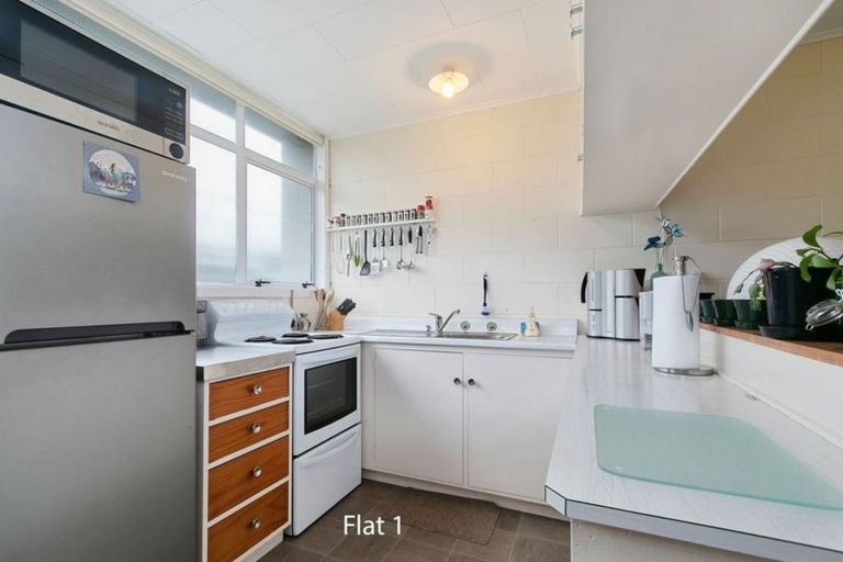 Photo of property in 11b Rowe Parade, Wainuiomata, Lower Hutt, 5014