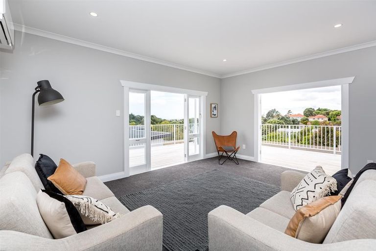 Photo of property in 60 Brois Street, Frankleigh Park, New Plymouth, 4310