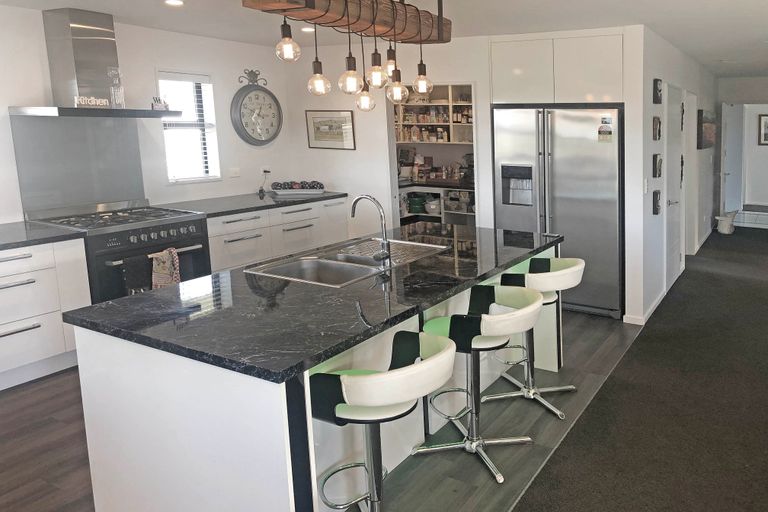 Photo of property in 37 Te Korari Street, Marshland, Christchurch, 8083