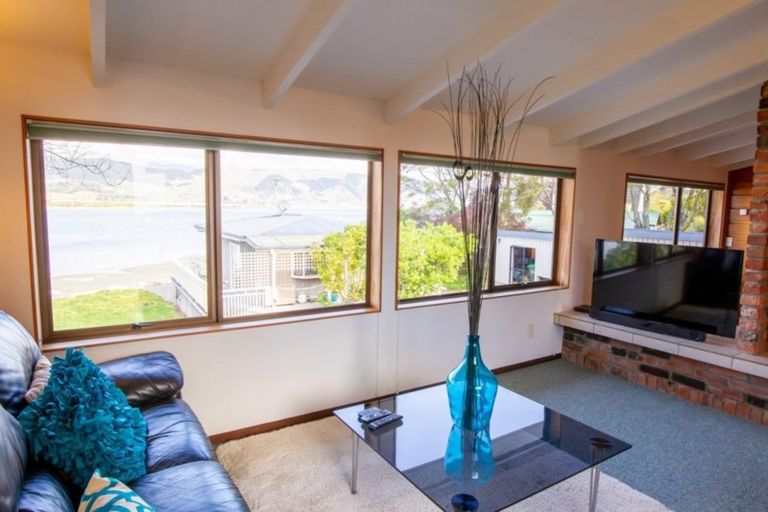 Photo of property in 47a Martin Street, Monaco, Nelson, 7011