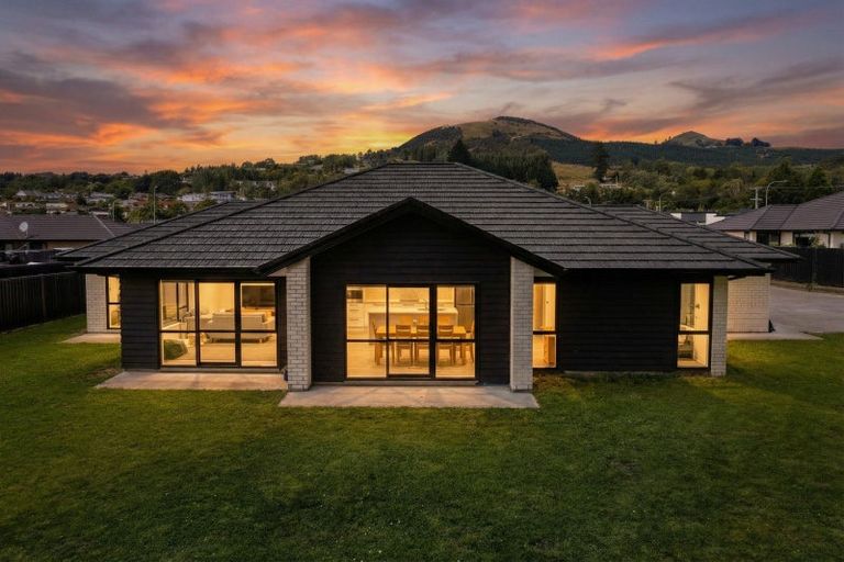 Photo of property in 3 Mccarthy Court, East Taieri, Mosgiel, 9024