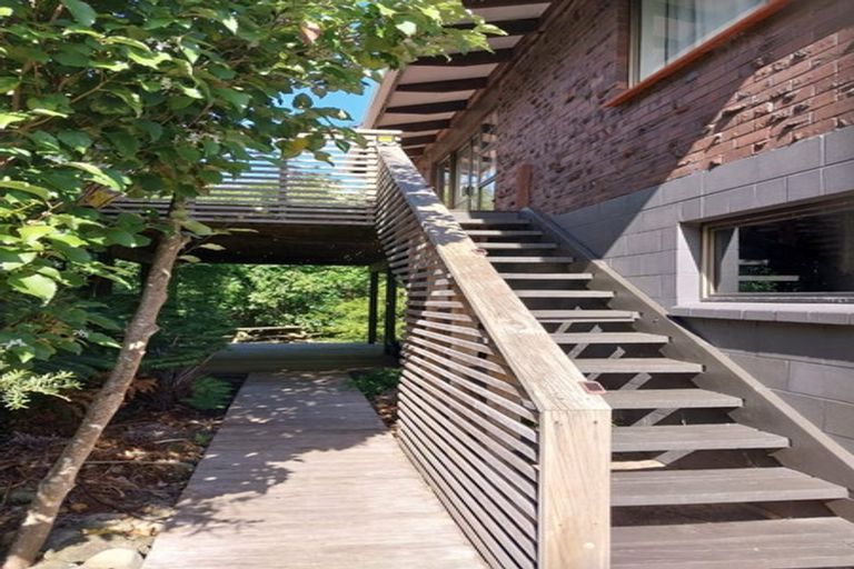 Photo of property in 5 Te Kuru Lane, Pukawa Bay, Turangi, 3381