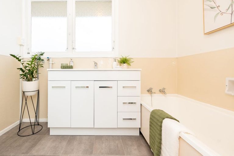 Photo of property in 129 Ellicott Road, Nawton, Hamilton, 3200