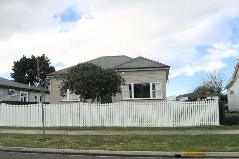 Photo of property in 412 French Street, Akina, Hastings, 4122