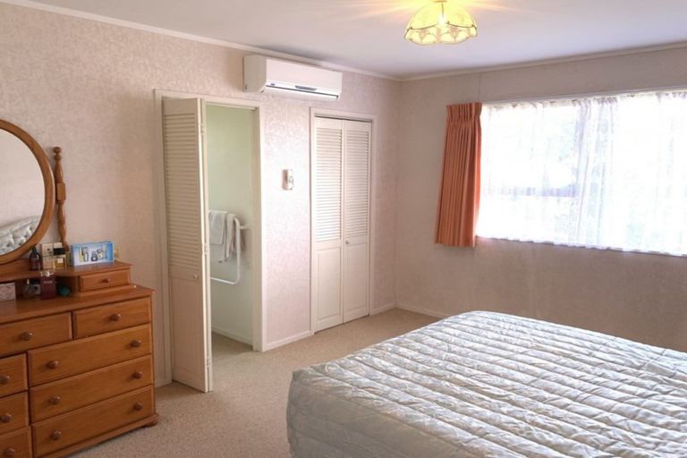 Photo of property in 3 Maugham Drive, Bucklands Beach, Auckland, 2014