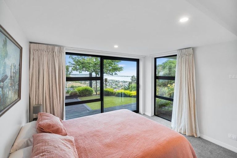 Photo of property in 8a Mandalay Lane, Redcliffs, Christchurch, 8081