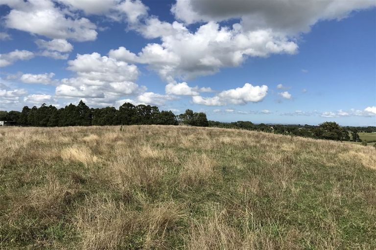 Photo of property in 582 Linwood Road, Karaka, Papakura, 2580