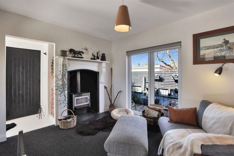 Photo of property in 10 Nixon Street, Tinwald, Ashburton, 7700