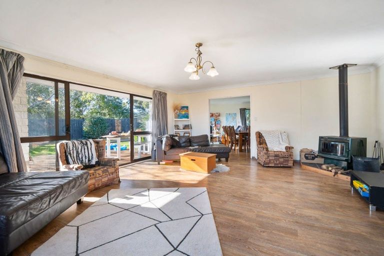 Photo of property in 1 Graham Street, Shannon, 4821