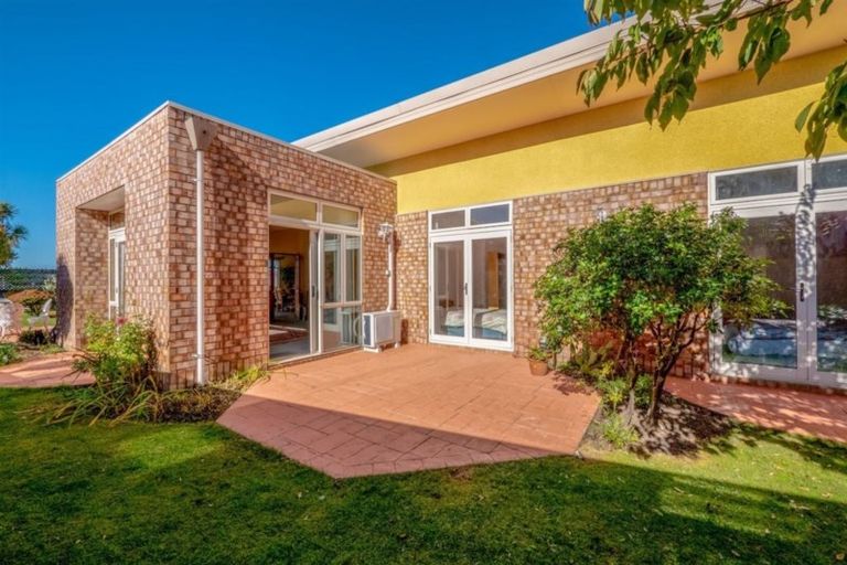 Photo of property in 53 Forest Drive, Parklands, Christchurch, 8083