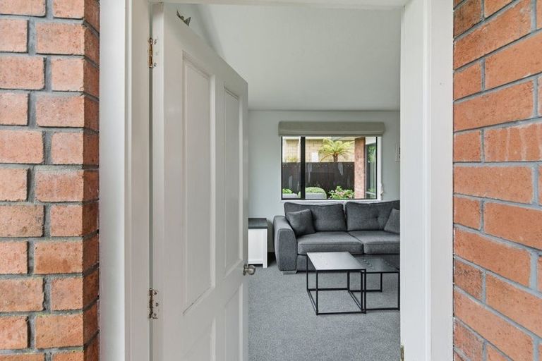 Photo of property in 65 Fern Drive, Halswell, Christchurch, 8025