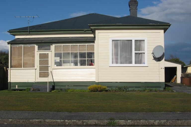 Photo of property in 158 Sale Street, Hokitika, 7810