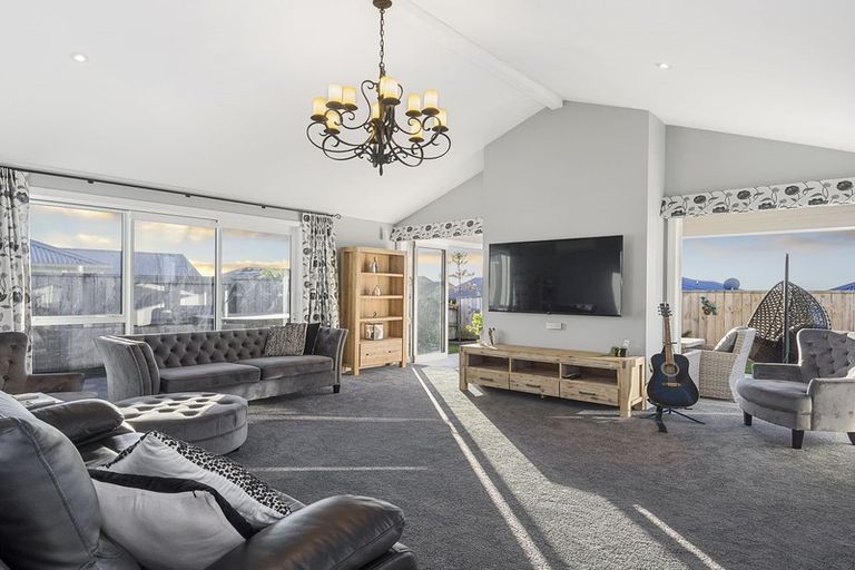 Photo of property in 24 Mervyn Place, Ohauiti, Tauranga, 3112