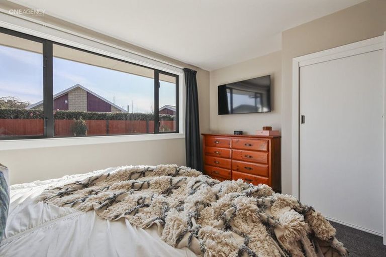 Photo of property in 8 Springmead Place, Hornby, Christchurch, 8042