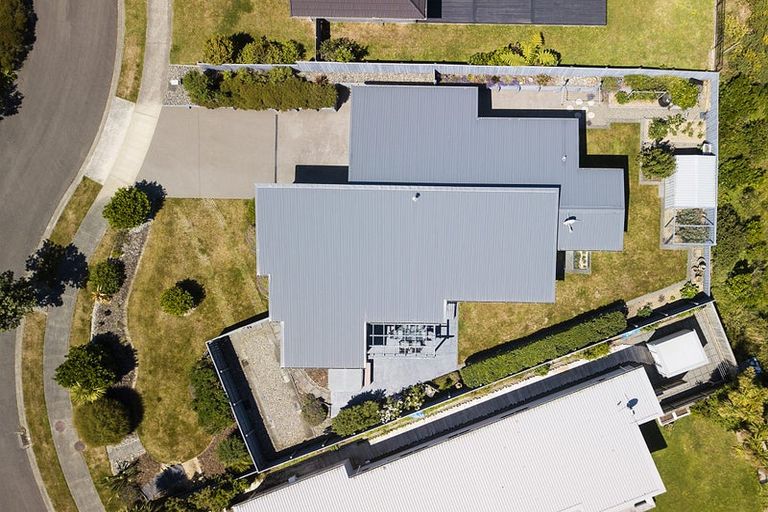 Photo of property in 30 Sumner Terrace, Aotea, Porirua, 5024