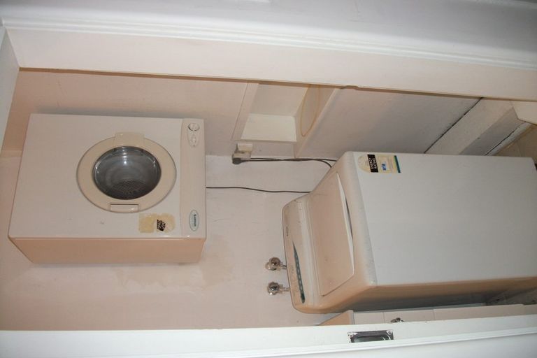 Photo of property in 68-70 Pirie Street, Mount Victoria, Wellington, 6011