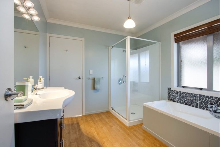 Photo of property in 415a Townshend Street, Saint Leonards, Hastings, 4120