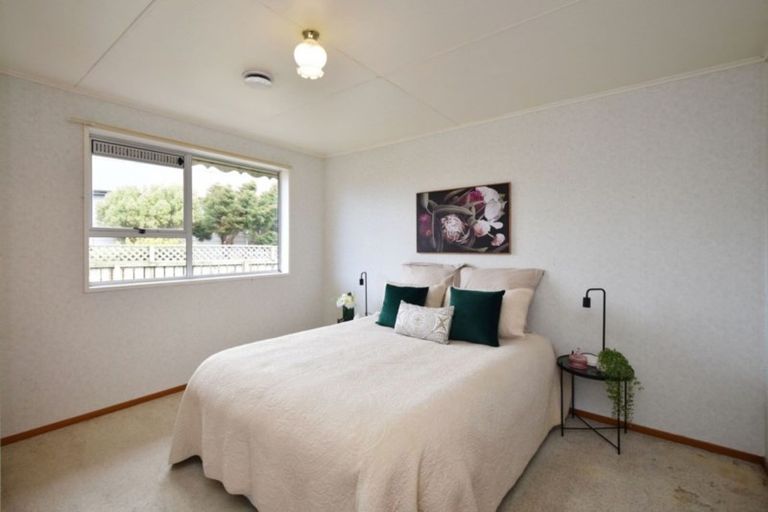 Photo of property in 48 Severn Street, Clifton, Invercargill, 9812