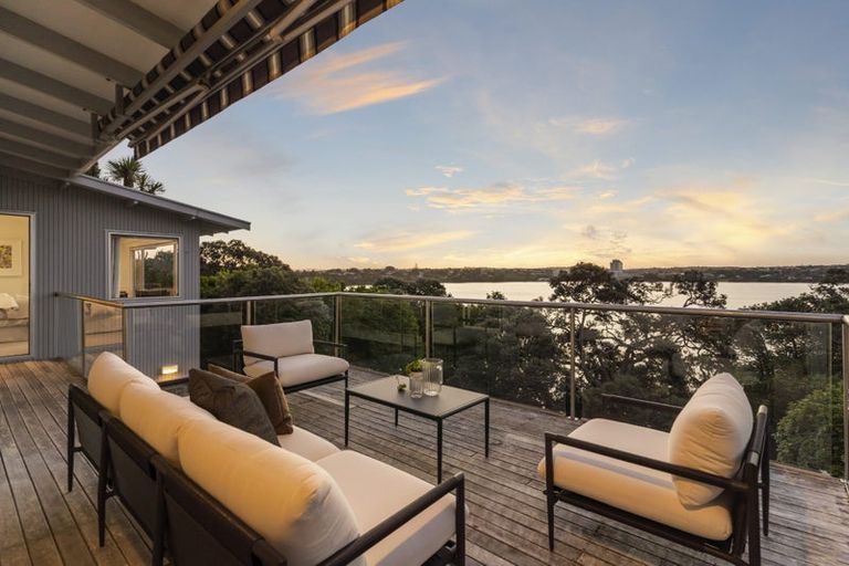 Photo of property in 242 Hurstmere Road, Takapuna, Auckland, 0622