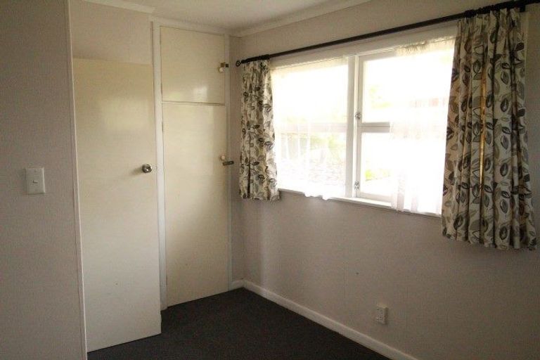 Photo of property in 27 Berkley Avenue, Hillcrest, Hamilton, 3216