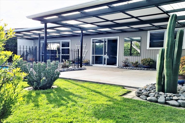 Photo of property in 4 Moorhouse Street, Taradale, Napier, 4112