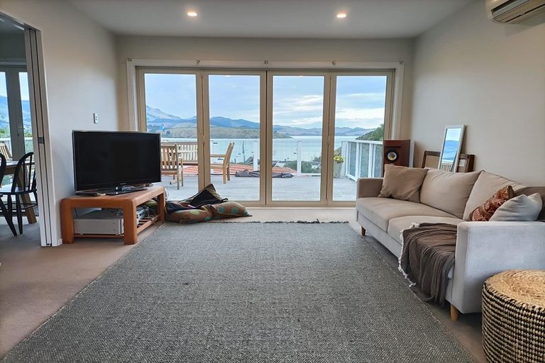 Photo of property in 9 Bayview Place, Cass Bay, Lyttelton, 8082